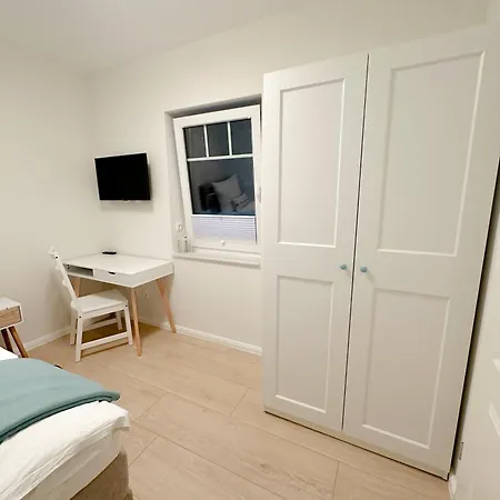 Knut Apartment *
